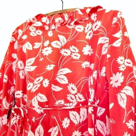 NWT RIXO London Abigail Ruffle Wrap Mini Dress Red Daisy Floral 100% Silk Medium - Picture 9 of 16